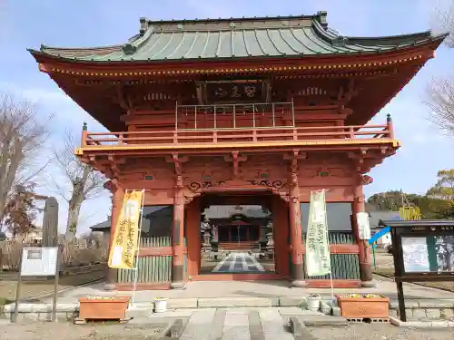 徳性寺の山門