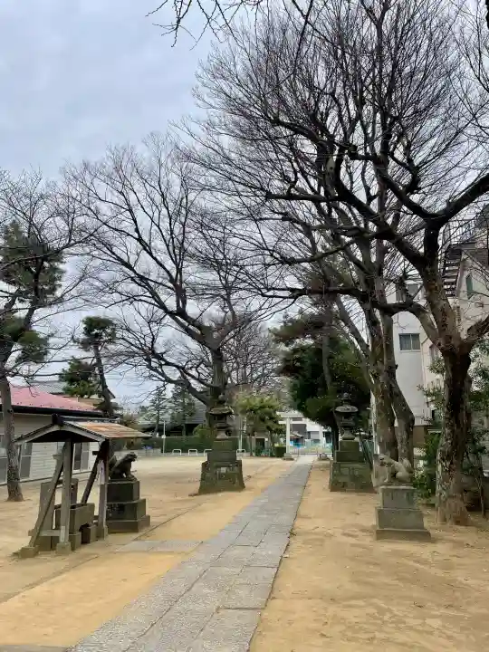 上小岩天祖神社の{uncategorized: "未分類", other: "その他", undefined: "問題あり", building: "その他建物", grave: "お墓", sacred_gate: "鳥居", guardian: "狛犬", statue: "像", buddha: "仏像", history: "歴史", nature: "自然", garden: "庭園", animal: "動物", pagoda: "塔", temizu: "手水舎", mountain_gate: "山門・神門", sanctuary: "本殿・本堂", subordinate: "末社・摂社", art: "芸術", scenery: "景色", jizo: "地蔵", ema: "絵馬", goshuin: "御朱印", omikuji: "おみくじ", items: "授与品その他", amulet: "お守り", goshuincho: "御朱印帳", eats: "食事", festival: "お祭り", votive_dance: "神楽", shichigosan: "七五三参", wedding: "結婚式", experience: "体験その他", initially: "初詣", around: "周辺", anti_infection: "感染症対策"}