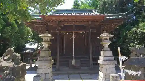 上南畑神社の本殿