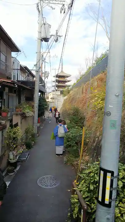 金剛寺(八坂庚申堂)の周辺