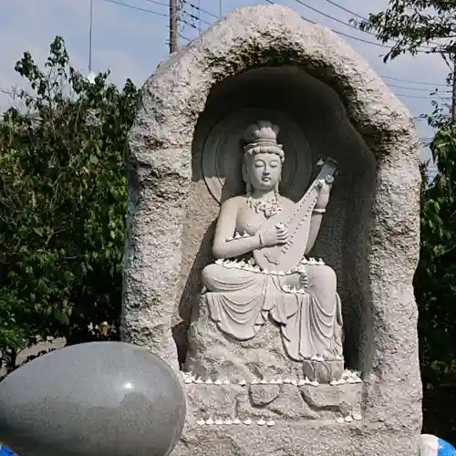 板倉雷電神社の仏像