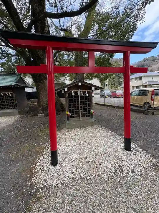 八幡宮の{uncategorized: "未分類", other: "その他", undefined: "問題あり", building: "その他建物", grave: "お墓", sacred_gate: "鳥居", guardian: "狛犬", statue: "像", buddha: "仏像", history: "歴史", nature: "自然", garden: "庭園", animal: "動物", pagoda: "塔", temizu: "手水舎", mountain_gate: "山門・神門", sanctuary: "本殿・本堂", subordinate: "末社・摂社", art: "芸術", scenery: "景色", jizo: "地蔵", ema: "絵馬", goshuin: "御朱印", omikuji: "おみくじ", items: "授与品その他", amulet: "お守り", goshuincho: "御朱印帳", eats: "食事", festival: "お祭り", votive_dance: "神楽", shichigosan: "七五三参", wedding: "結婚式", experience: "体験その他", initially: "初詣", around: "周辺", anti_infection: "感染症対策"}