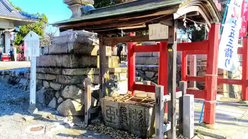 八幡社（乙川八幡社）の手水舎