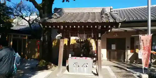 蛇窪神社の手水舎