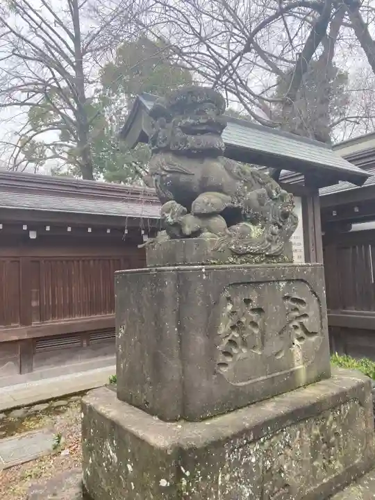 大國魂神社の狛犬