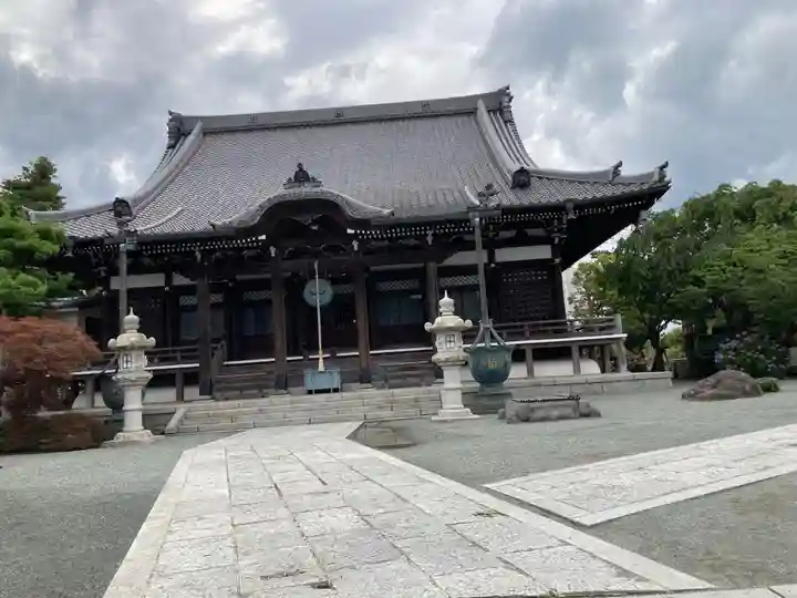 本覚寺の本殿・本堂