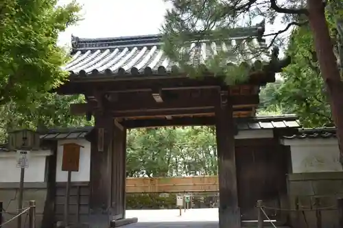 慈照寺（慈照禅寺・銀閣寺）の山門・神門