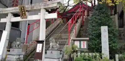 三田春日神社の鳥居