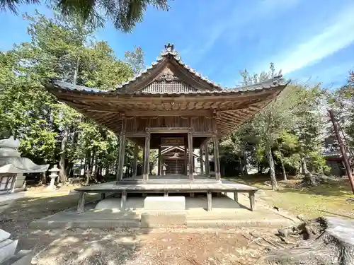 旭野神社の本殿