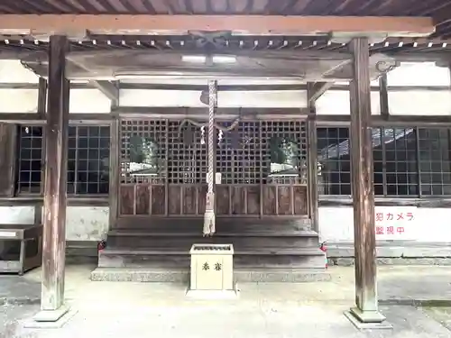 加富神社の本殿・本堂