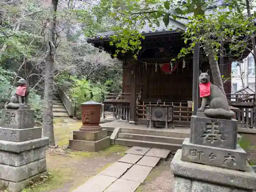 赤坂氷川神社の{uncategorized: "未分類", other: "その他", undefined: "問題あり", building: "その他建物", grave: "お墓", sacred_gate: "鳥居", guardian: "狛犬", statue: "像", buddha: "仏像", history: "歴史", nature: "自然", garden: "庭園", animal: "動物", pagoda: "塔", temizu: "手水舎", mountain_gate: "山門・神門", sanctuary: "本殿・本堂", subordinate: "末社・摂社", art: "芸術", scenery: "景色", jizo: "地蔵", ema: "絵馬", goshuin: "御朱印", omikuji: "おみくじ", items: "授与品その他", amulet: "お守り", goshuincho: "御朱印帳", eats: "食事", festival: "お祭り", votive_dance: "神楽", shichigosan: "七五三参", wedding: "結婚式", experience: "体験その他", initially: "初詣", around: "周辺", anti_infection: "感染症対策"}