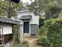 安養寺の{uncategorized: "未分類", other: "その他", undefined: "問題あり", building: "その他建物", grave: "お墓", sacred_gate: "鳥居", guardian: "狛犬", statue: "像", buddha: "仏像", history: "歴史", nature: "自然", garden: "庭園", animal: "動物", pagoda: "塔", temizu: "手水舎", mountain_gate: "山門・神門", sanctuary: "本殿・本堂", subordinate: "末社・摂社", art: "芸術", scenery: "景色", jizo: "地蔵", ema: "絵馬", goshuin: "御朱印", omikuji: "おみくじ", items: "授与品その他", amulet: "お守り", goshuincho: "御朱印帳", eats: "食事", festival: "お祭り", votive_dance: "神楽", shichigosan: "七五三参", wedding: "結婚式", experience: "体験その他", initially: "初詣", around: "周辺", anti_infection: "感染症対策"}