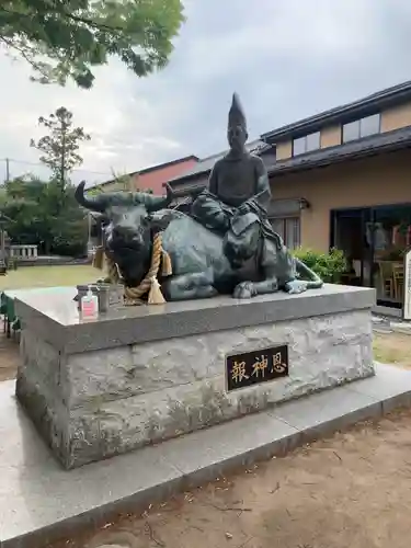 久里浜天神社の像