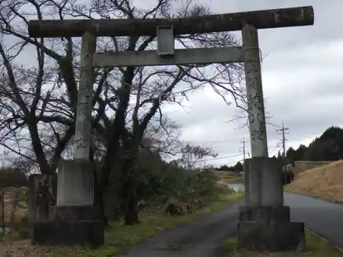 倭文神社の鳥居