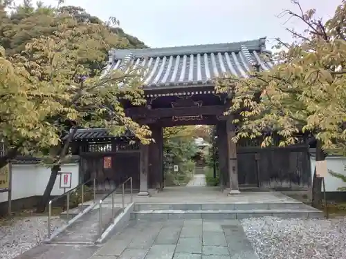 延命寺の山門・神門