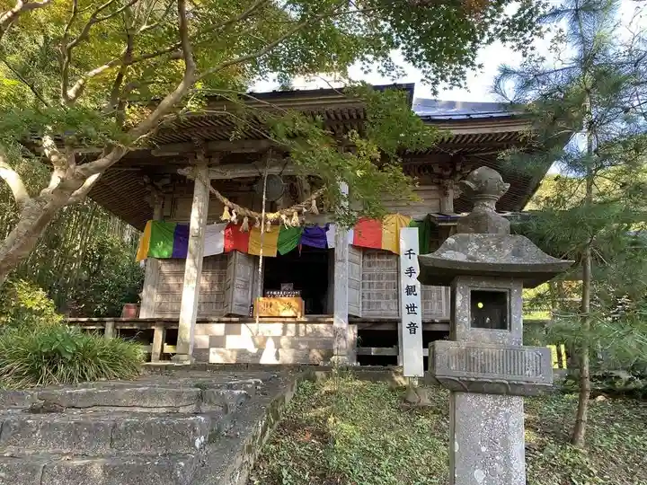 長承寺の本殿・本堂