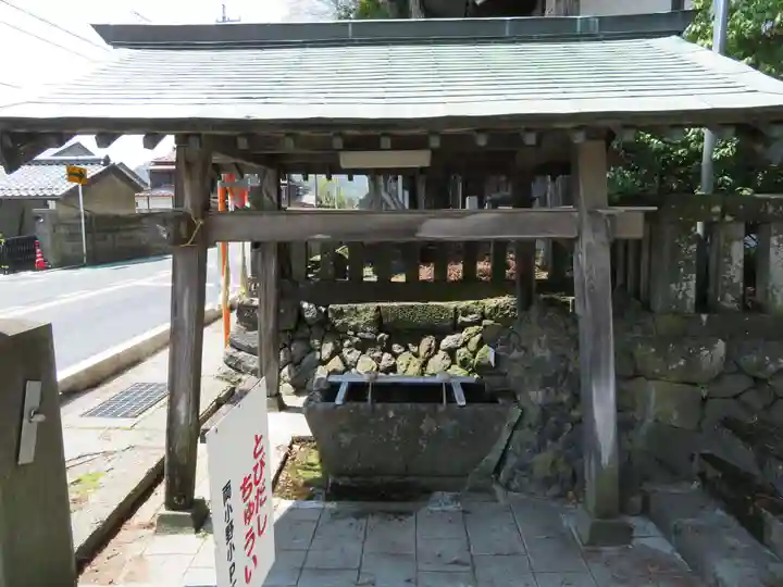 小野神社の手水舎