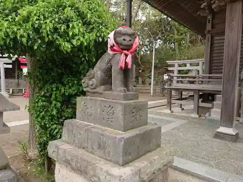 小動神社の狛犬