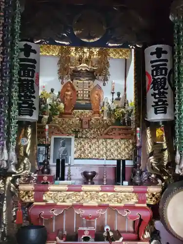定林寺の本殿・本堂