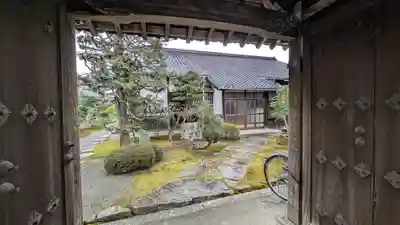 金臺院（金台院）(滋賀県)