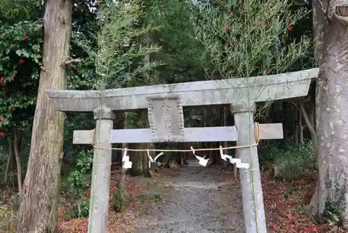 八幡神社の鳥居