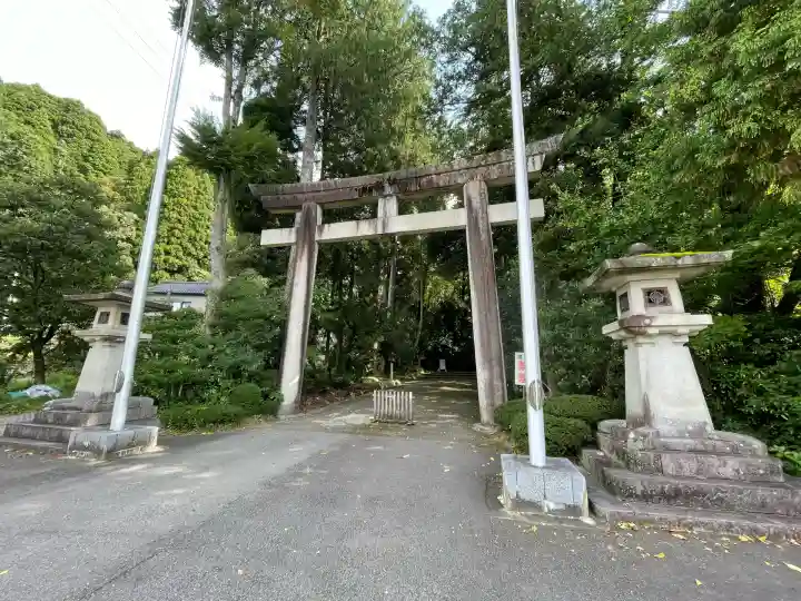 白山比咩神社(石川県)