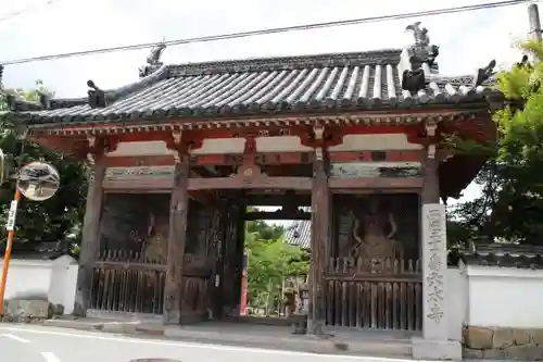 穴太寺の山門・神門