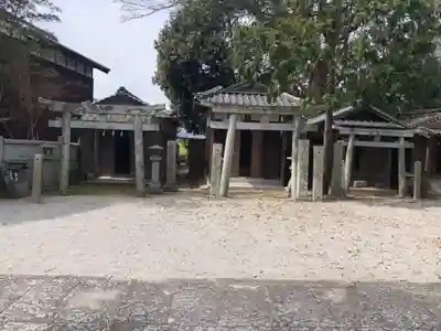 鶴岡八幡神社の末社・摂社