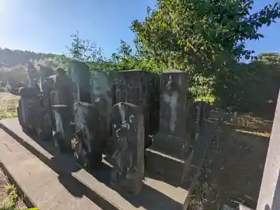 尾崎大師堂(吉橋大師一番札所·旧吉祥院)の像