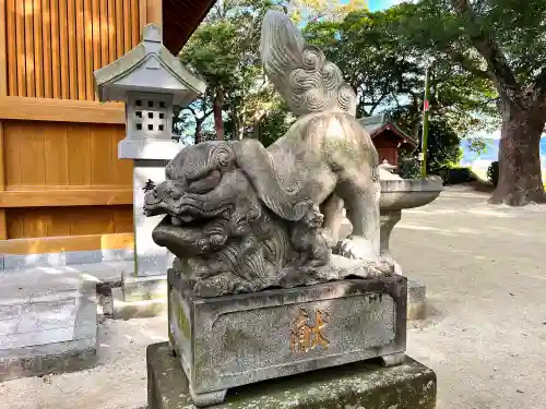 志登神社の狛犬