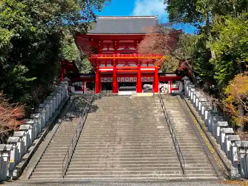 近江神宮の山門