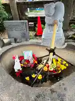 三輪神社の手水舎