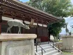 大谷神社（大泉）の狛犬