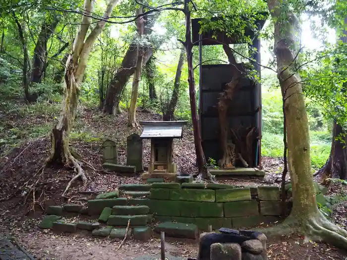 須軽谷八幡神社の建物その他