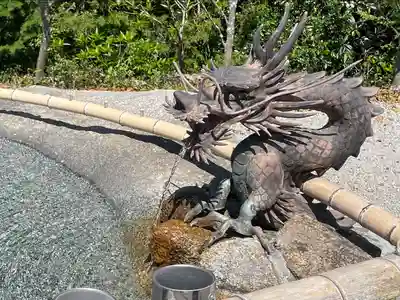 鏡山稲荷神社の手水舎