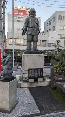 出雲大社土佐分詞の像