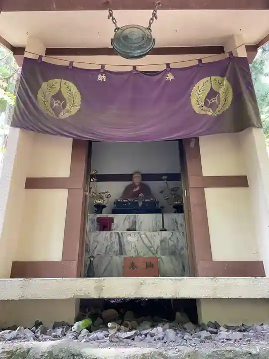 出流山満願寺奥之院(栃木県)