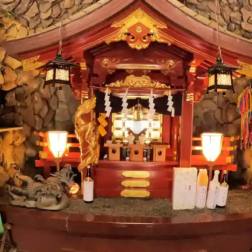 江島神社の本殿・本堂