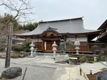 満願寺の本殿・本堂
