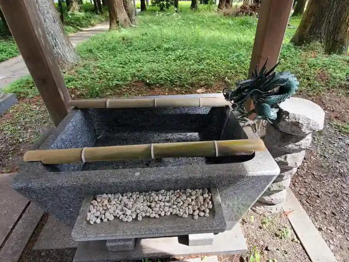 岩崎神社の手水舎