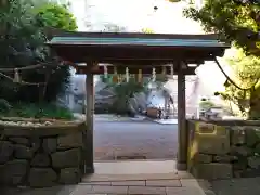 花窟神社の建物その他