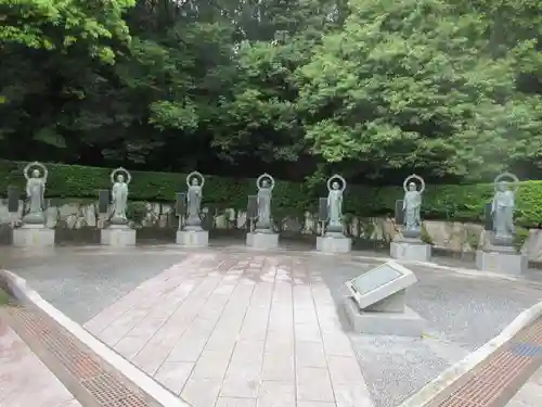 花山院菩提寺の地蔵