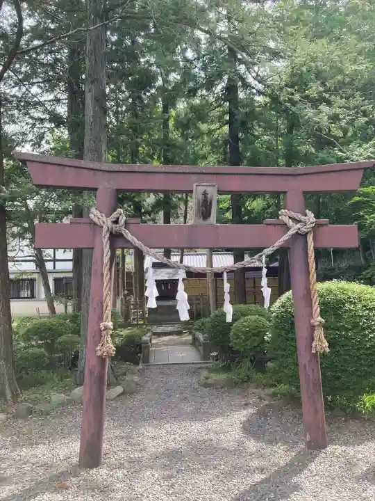 諏訪大社下社秋宮(長野県)