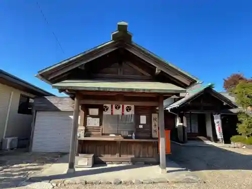 鳥出神社の建物その他