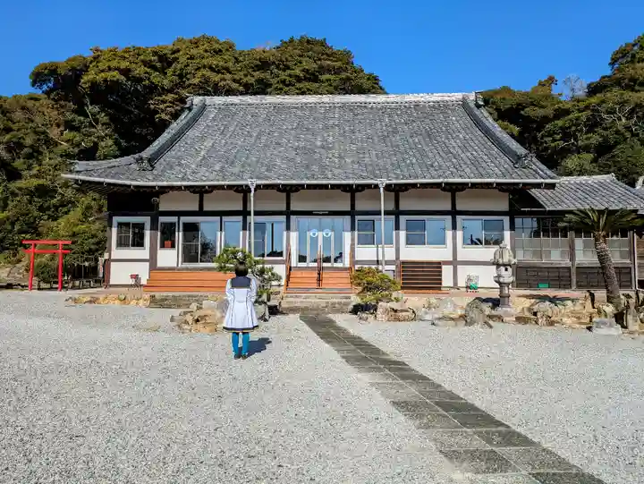 蔵法寺の本殿・本堂