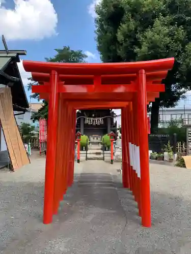 相模原氷川神社の鳥居