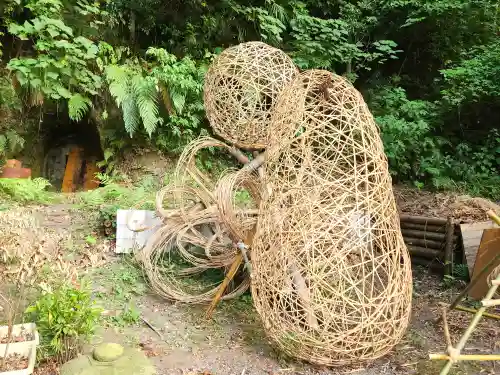 伊邇色神社の建物その他