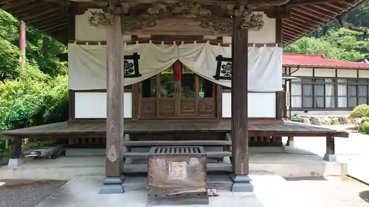 日蓮宗 総本山 塔頭 定林坊(じょうりんぼう)の本殿・本堂