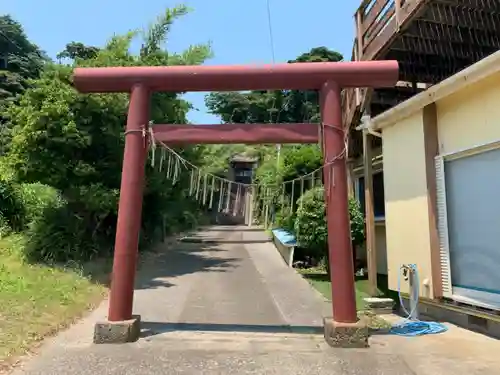 瀧口神社の鳥居