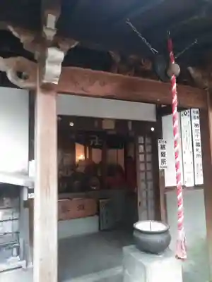 南蔵院の本殿・本堂